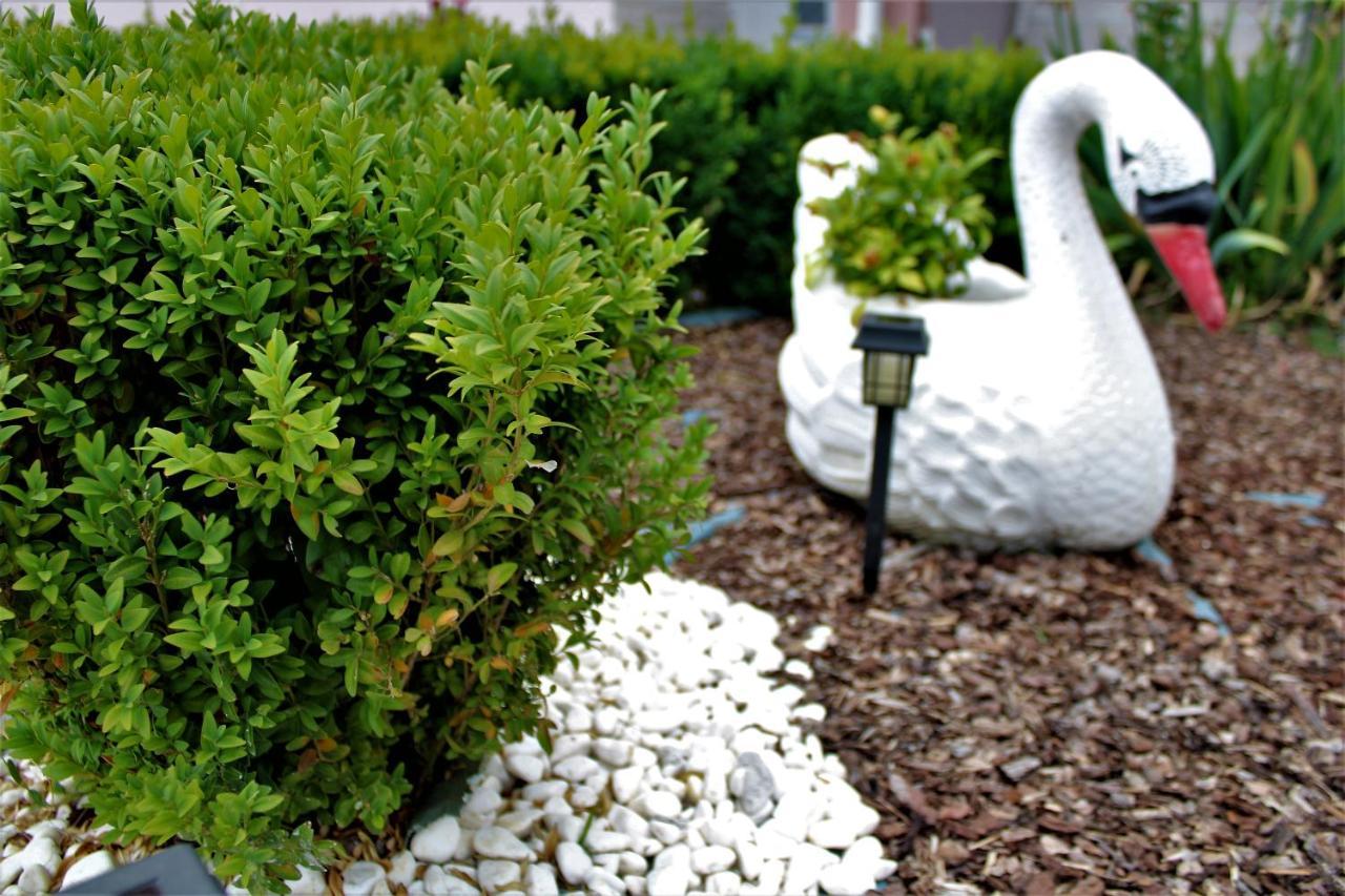 Apartman Swans Otočac Exterior foto