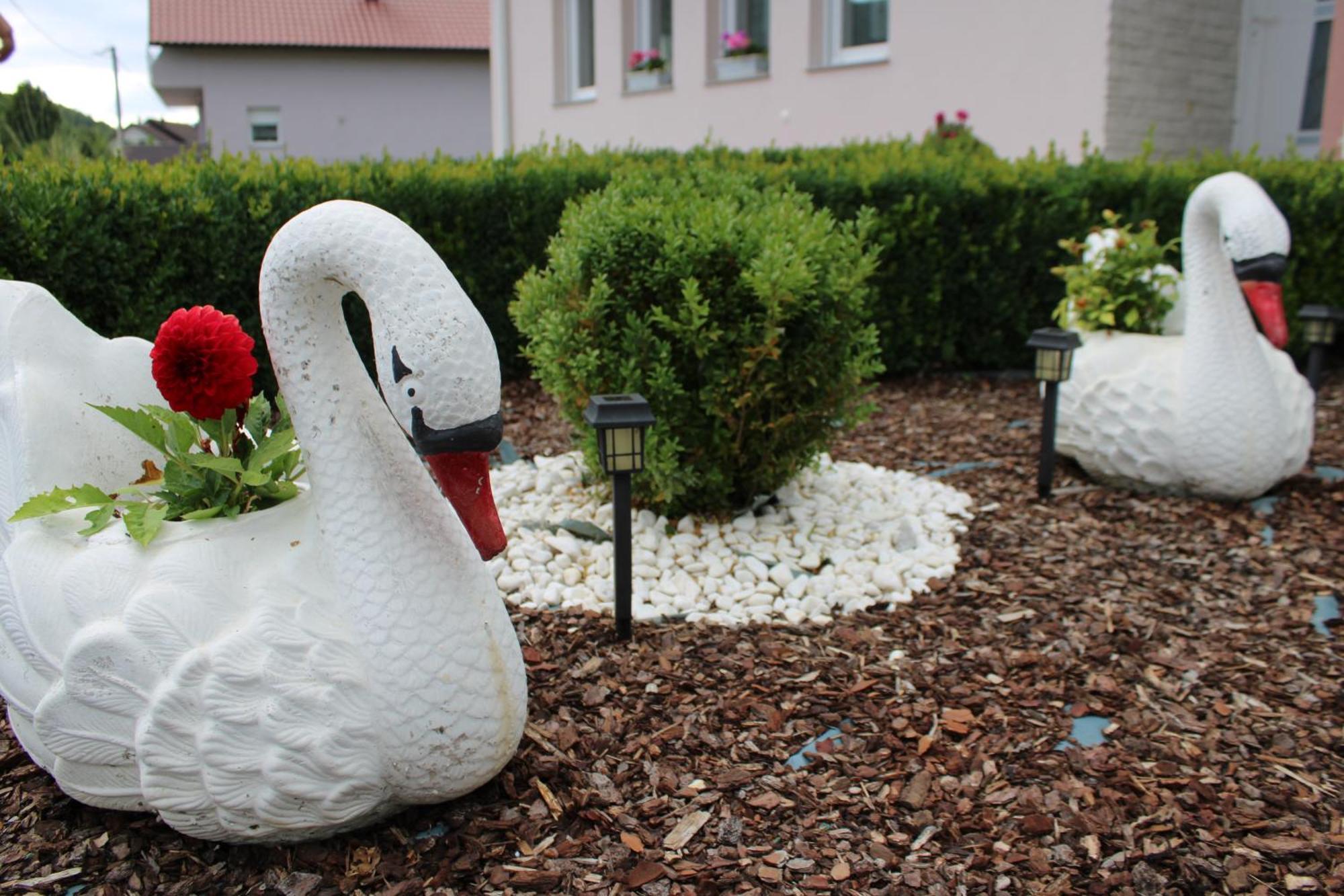 Apartman Swans Otočac Exterior foto
